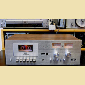 Akai CS-705D