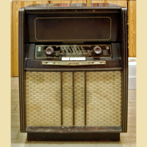 Grundig Musikschrank 7061W/J/3D