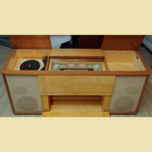 Grundig Stereo Konzertschrank SO 380