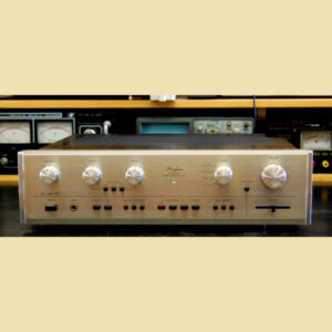 Accuphase E203