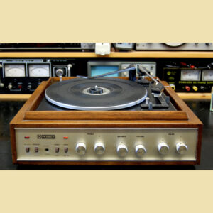 Perser Amplified turntable