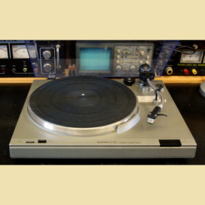 Technics SL 303