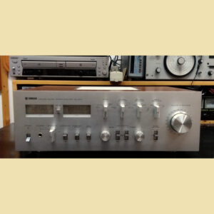 Yamaha CA-2010